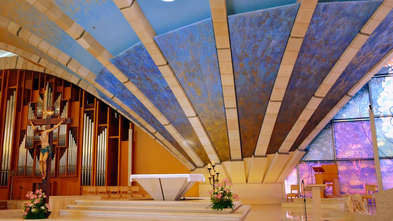 altar-3679578_1920.jpg