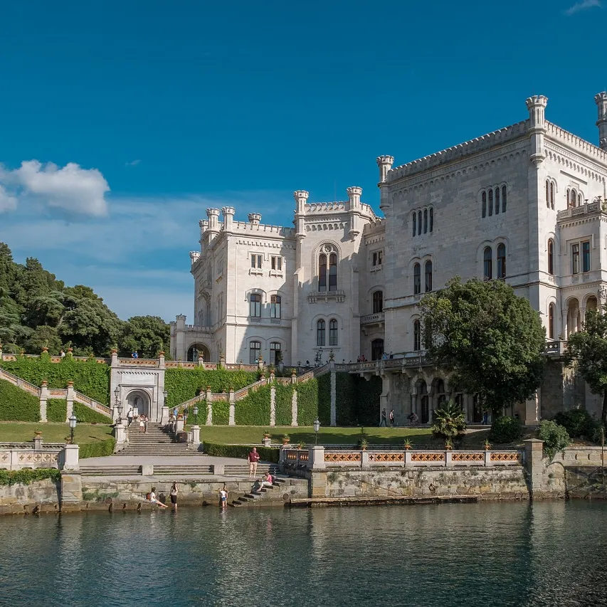 trieste.jpg trieste.jpg