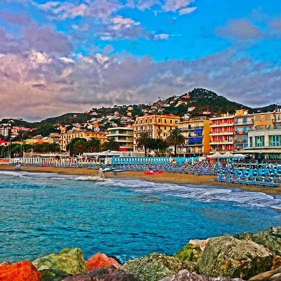 Albissola_Marina.jpg Albissola_Marina.jpg