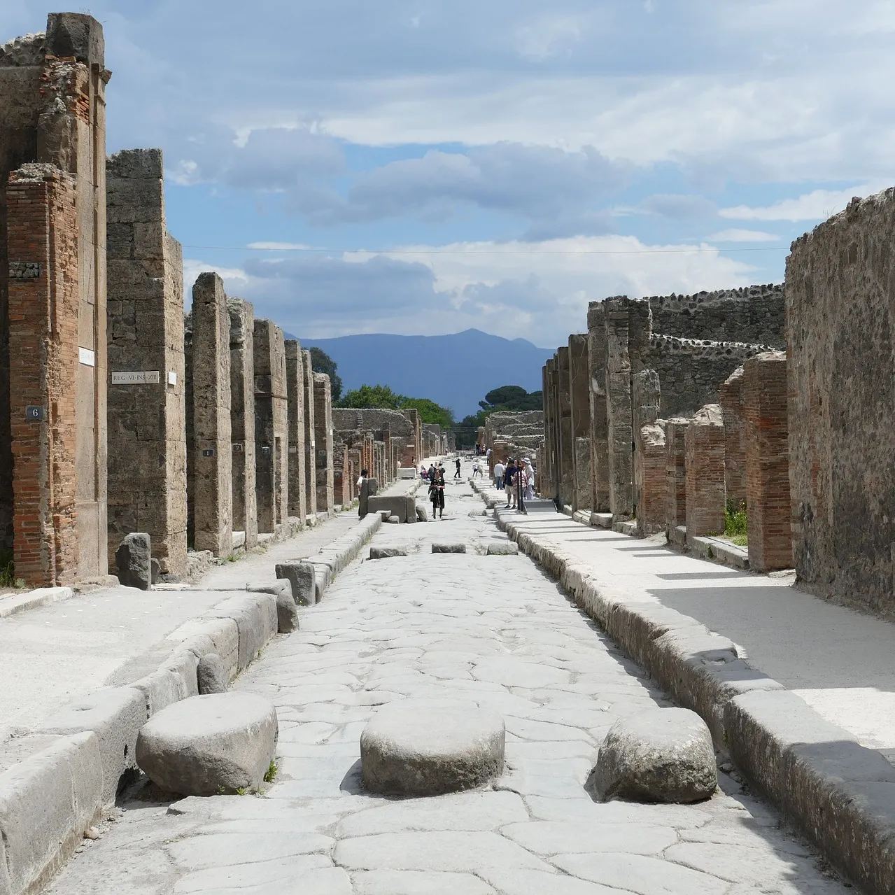 pompeii-2580680_1920.jpg pompeii-2580680_1920.jpg