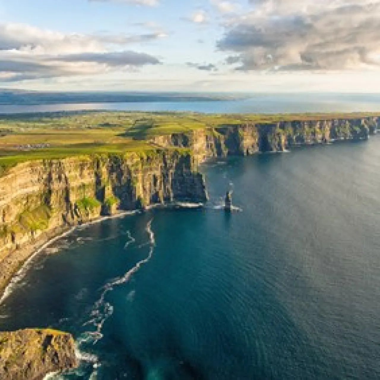 Cliffs of Moher piccola.jpg