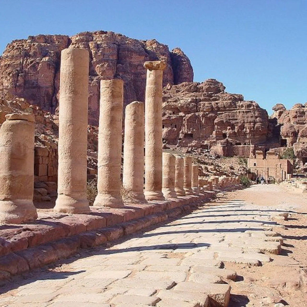 jordan-tours-727040.jpg jordan-tours-727040.jpg