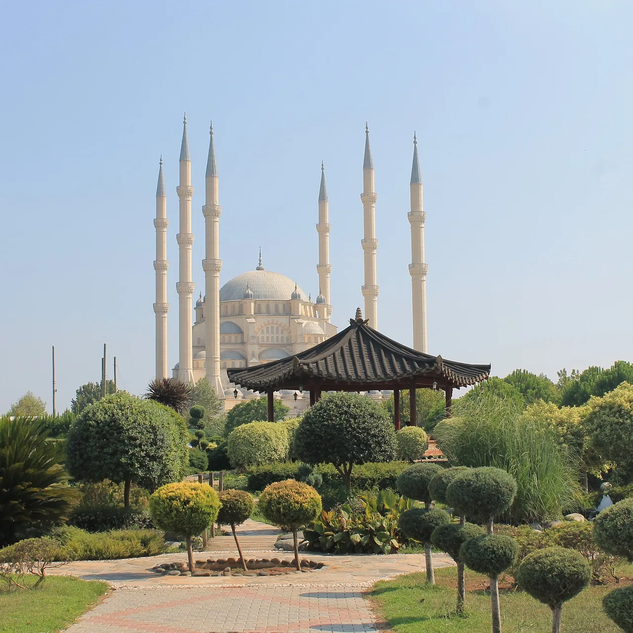 adana-2594868_1920.jpg