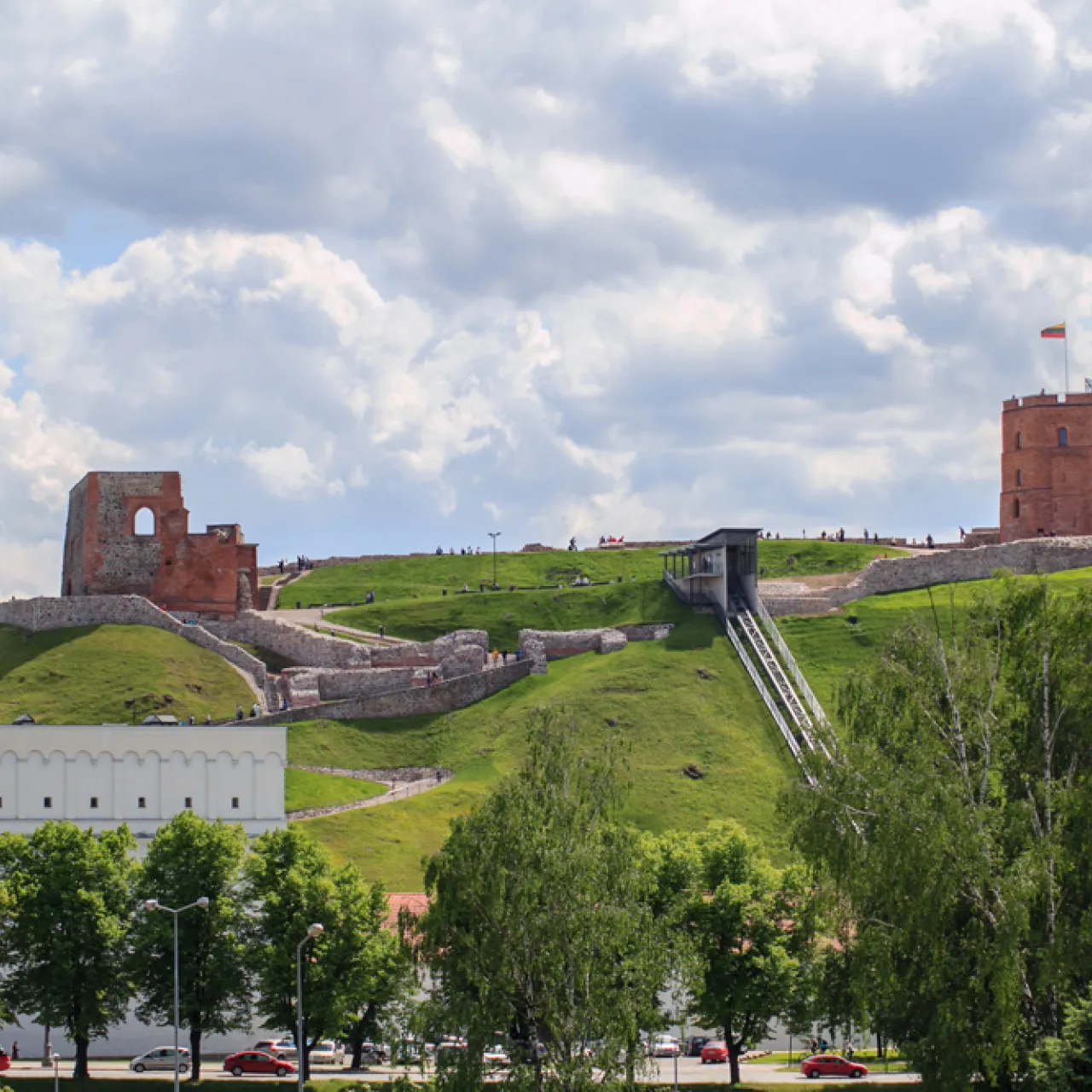 Gediminas-Castle-Vilnius.jpg Gediminas-Castle-Vilnius.jpg