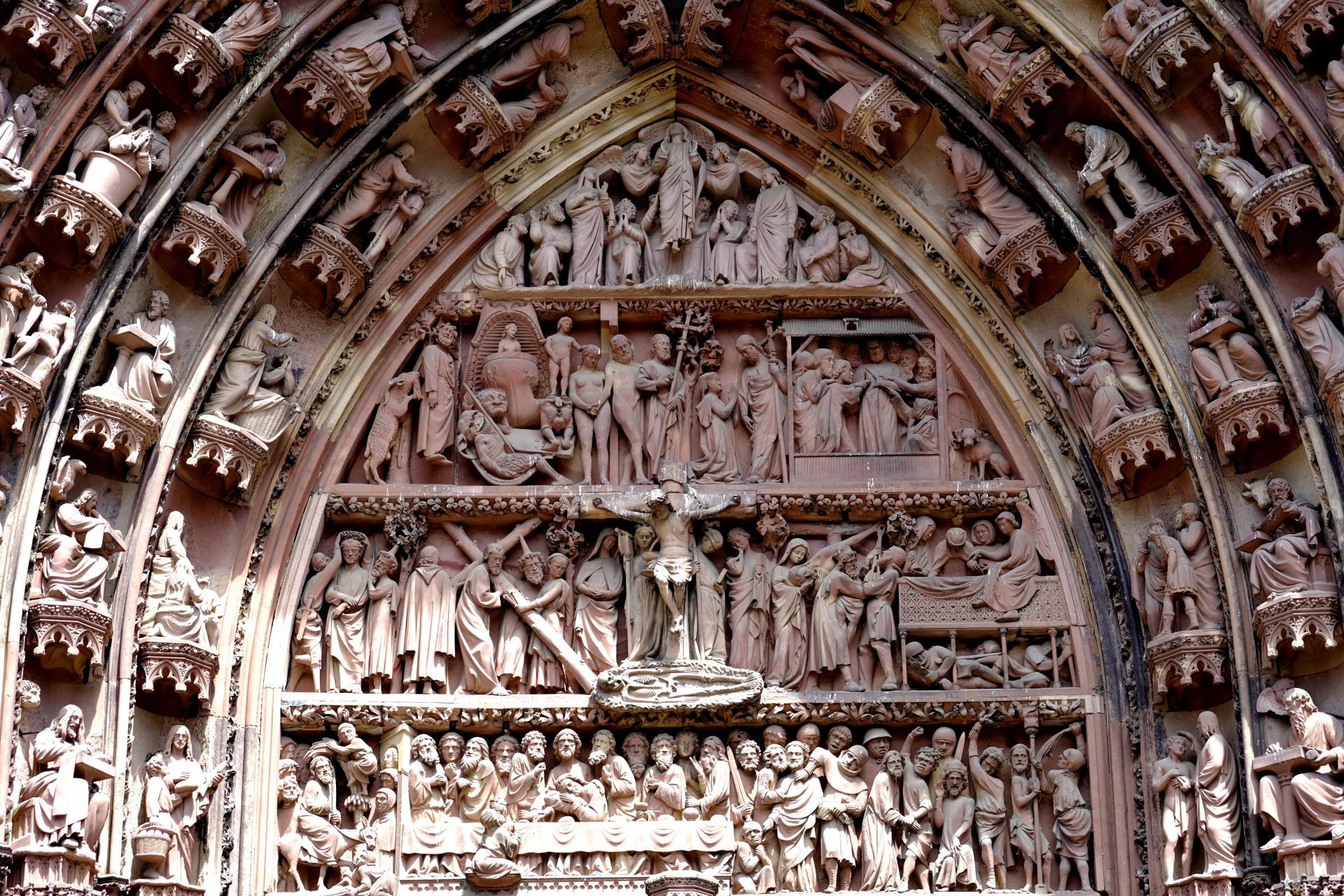 cathedral-2425348.jpg