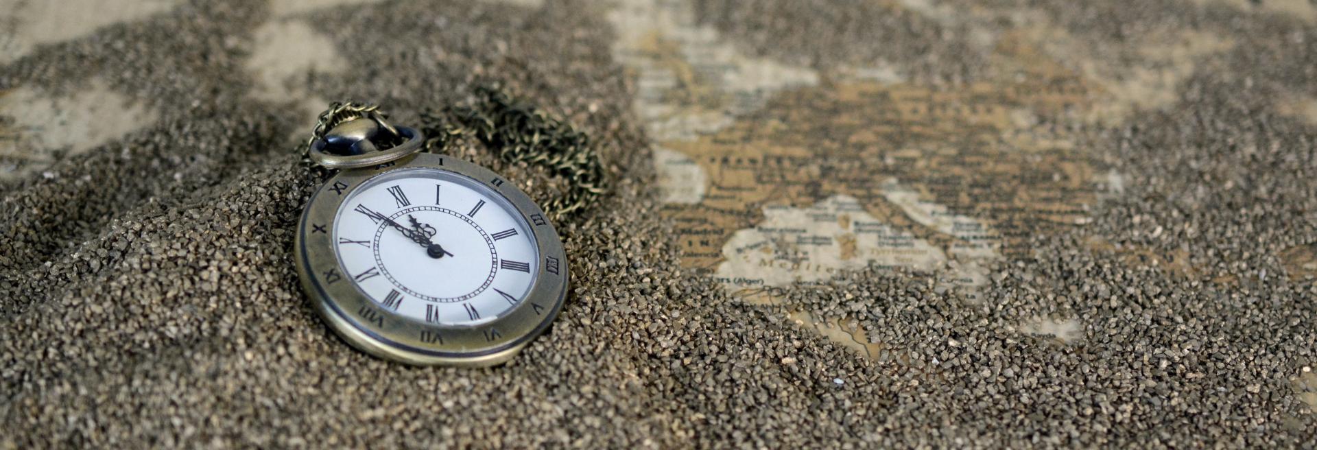 pocket-watch-1637396.jpg