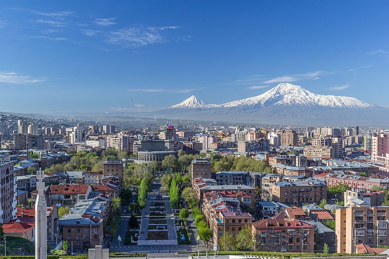 800px-Mount_Ararat_and_the_Yerevan_skyline_in_spring_from_the_Cascade.jpg