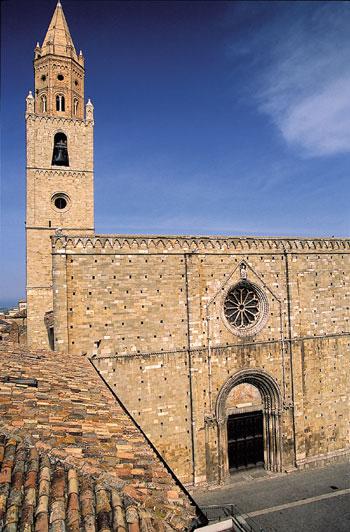 ABRUZZO_4GG_1.jpg