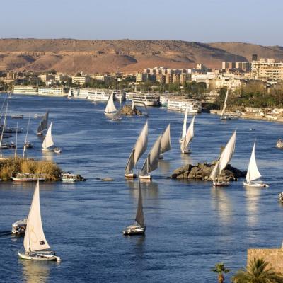 Aswan Nilo Feluca piccola.jpg