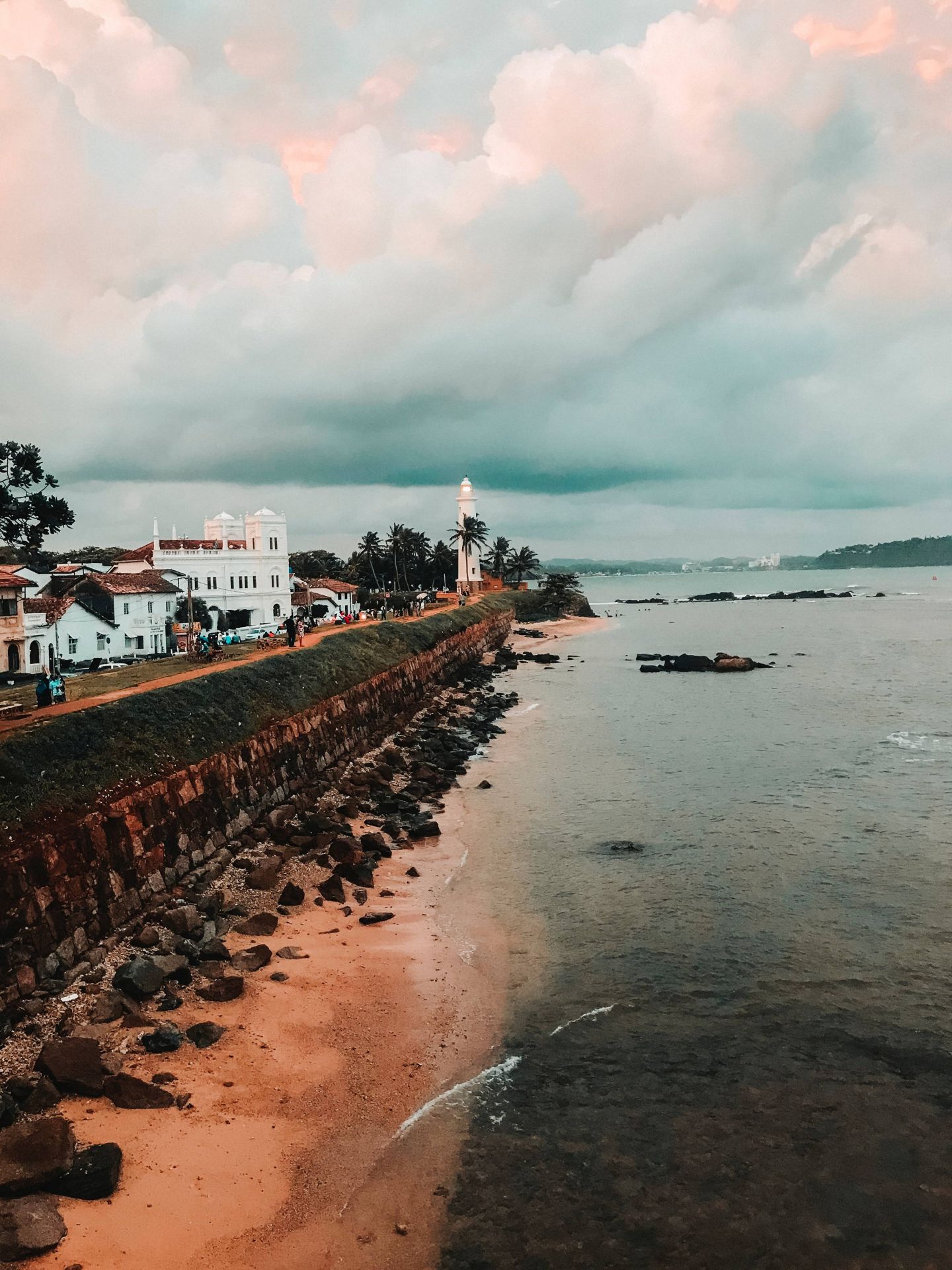 Galle spiaggia small.jpg