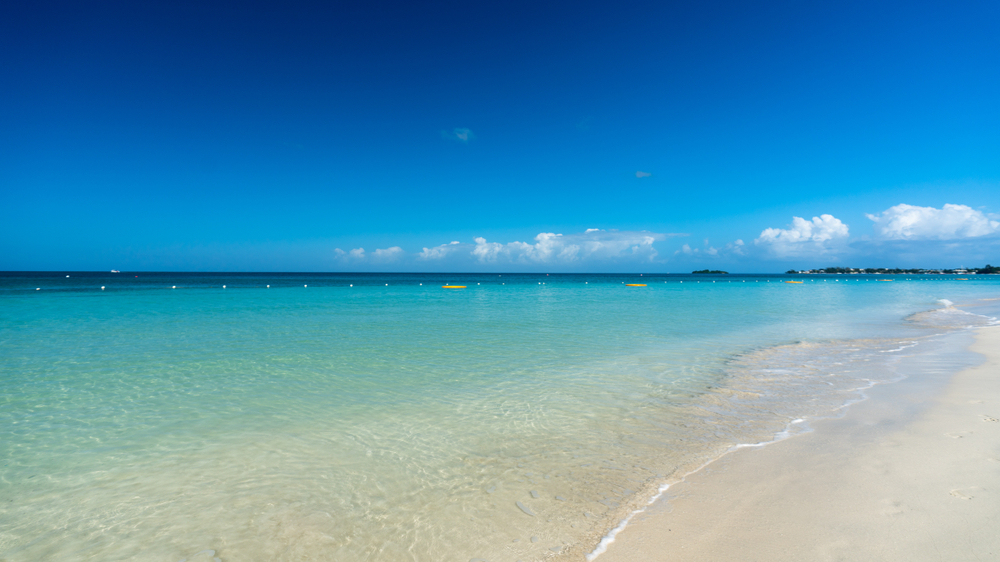 Giamaica - Seven Mile Beach.jpg