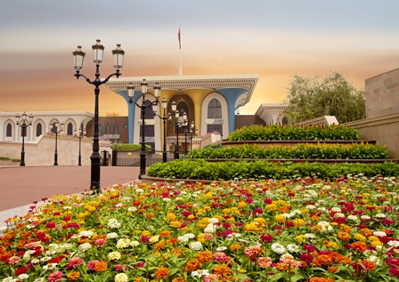 Oman Muscat Alam Palace 2 small.jpg