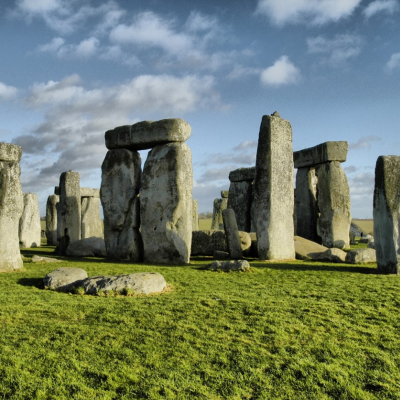 STONEHENGE-2.jpg