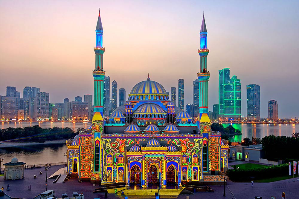 Sharjah-Light-Festival-mosque-with-beautiful-colors1.jpg