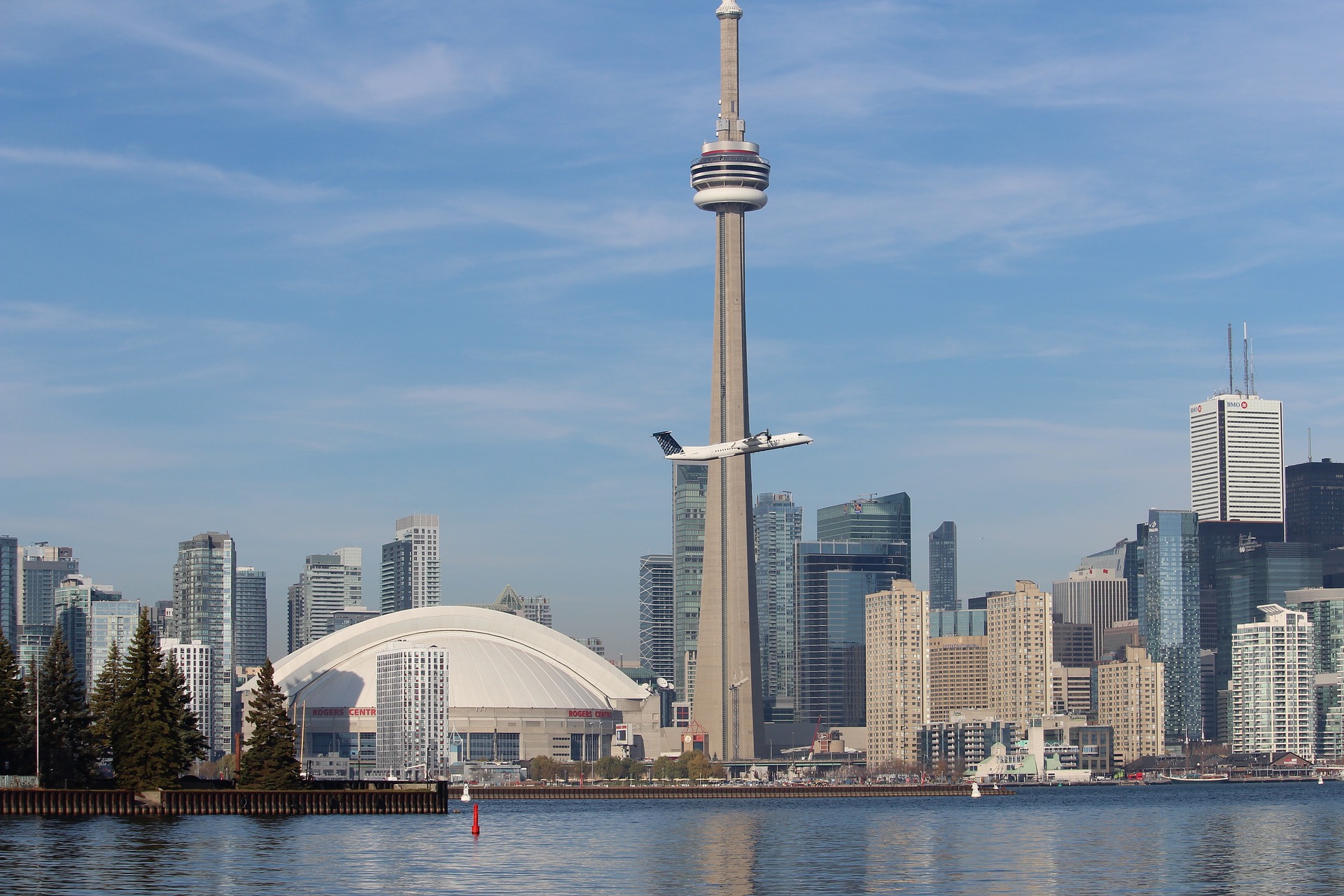 toronto-1872680_1920.jpg