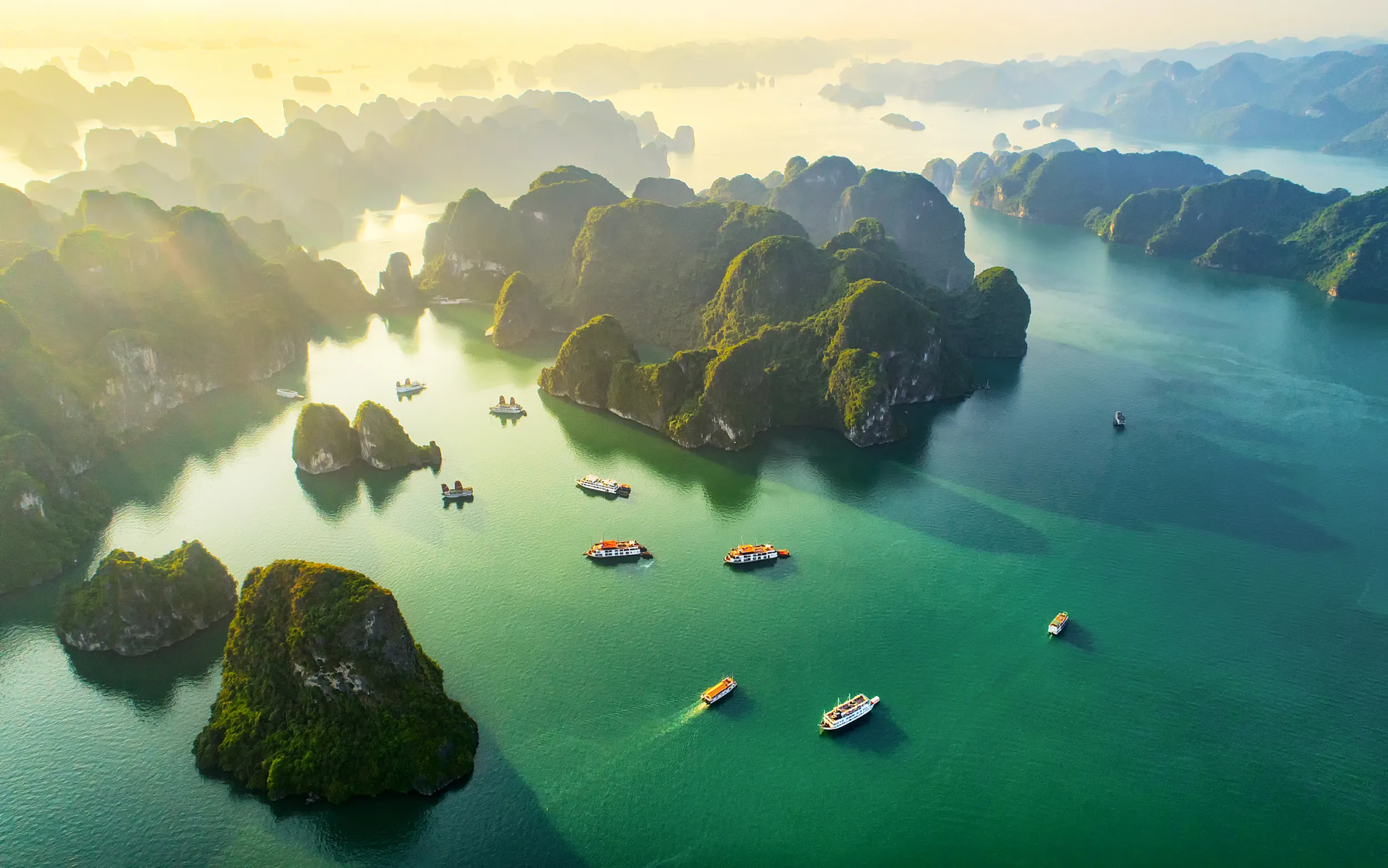 BAIA DI HA LONG.jpg