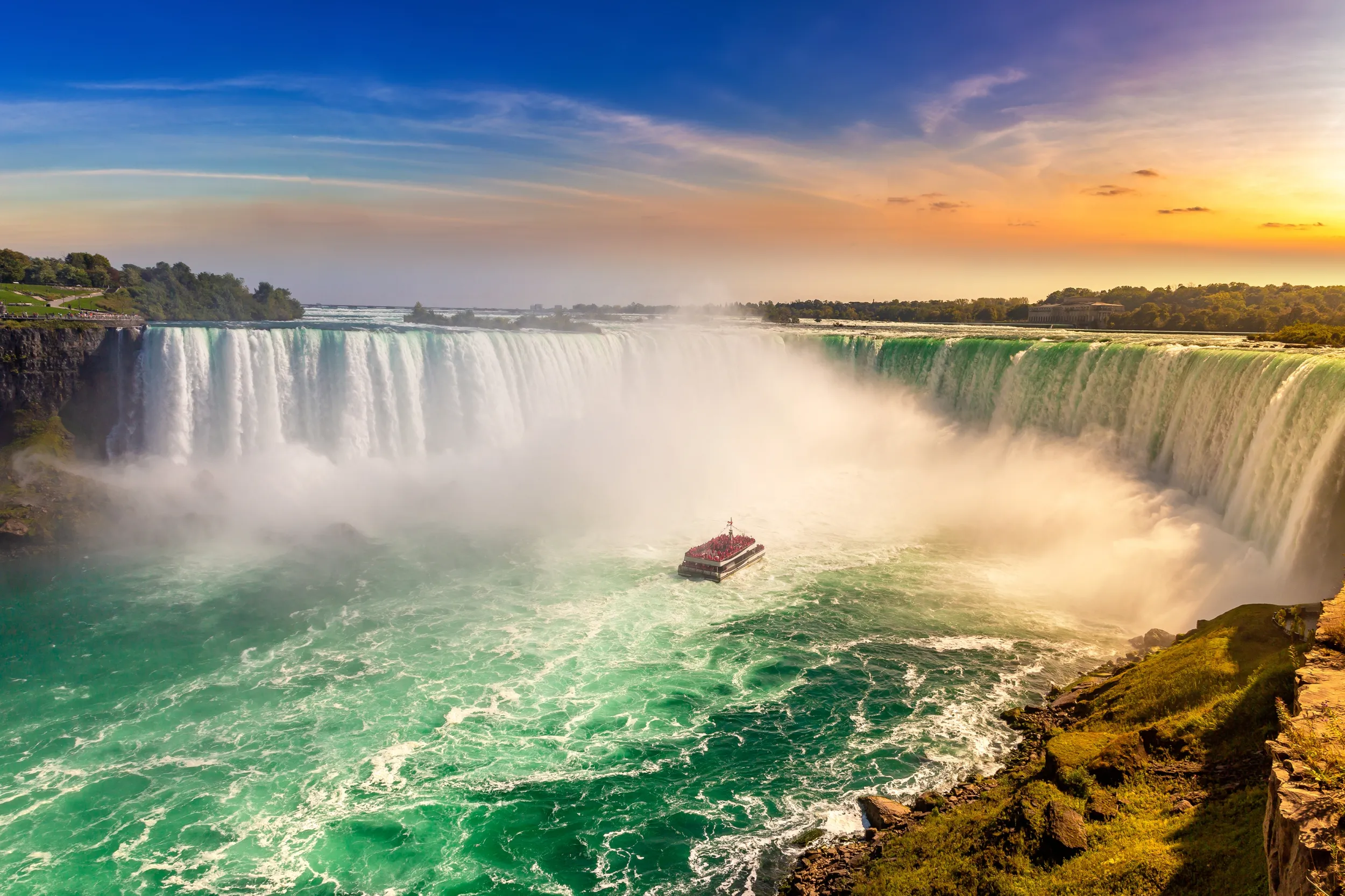 Cascate Niagara.jpg