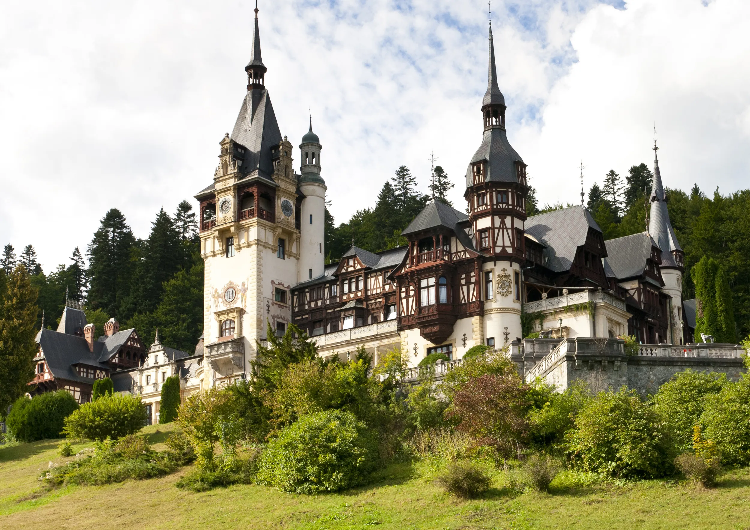 Castelul_Peles_Sinaia.jpg