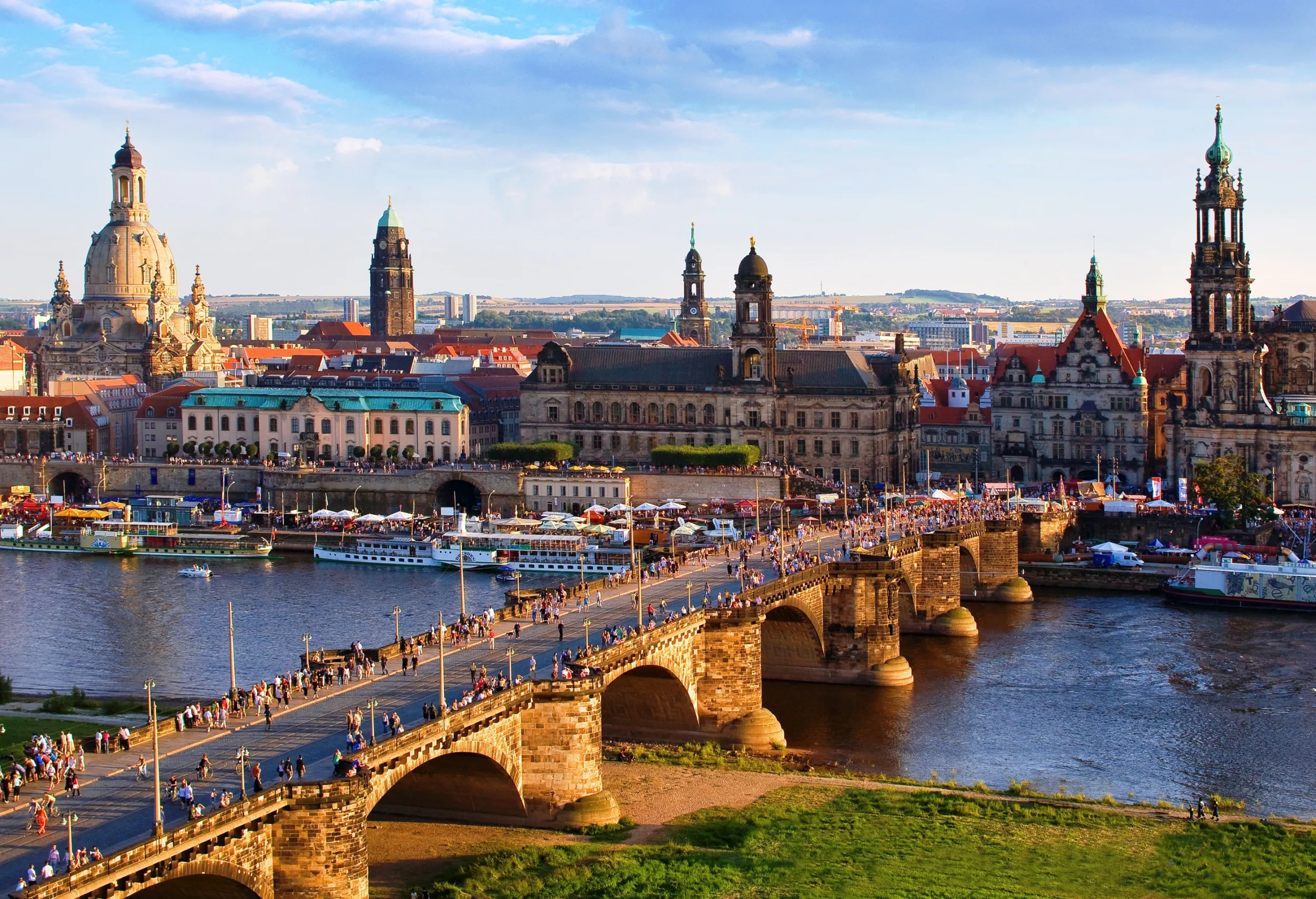 DRE1_2_Dresden.jpg