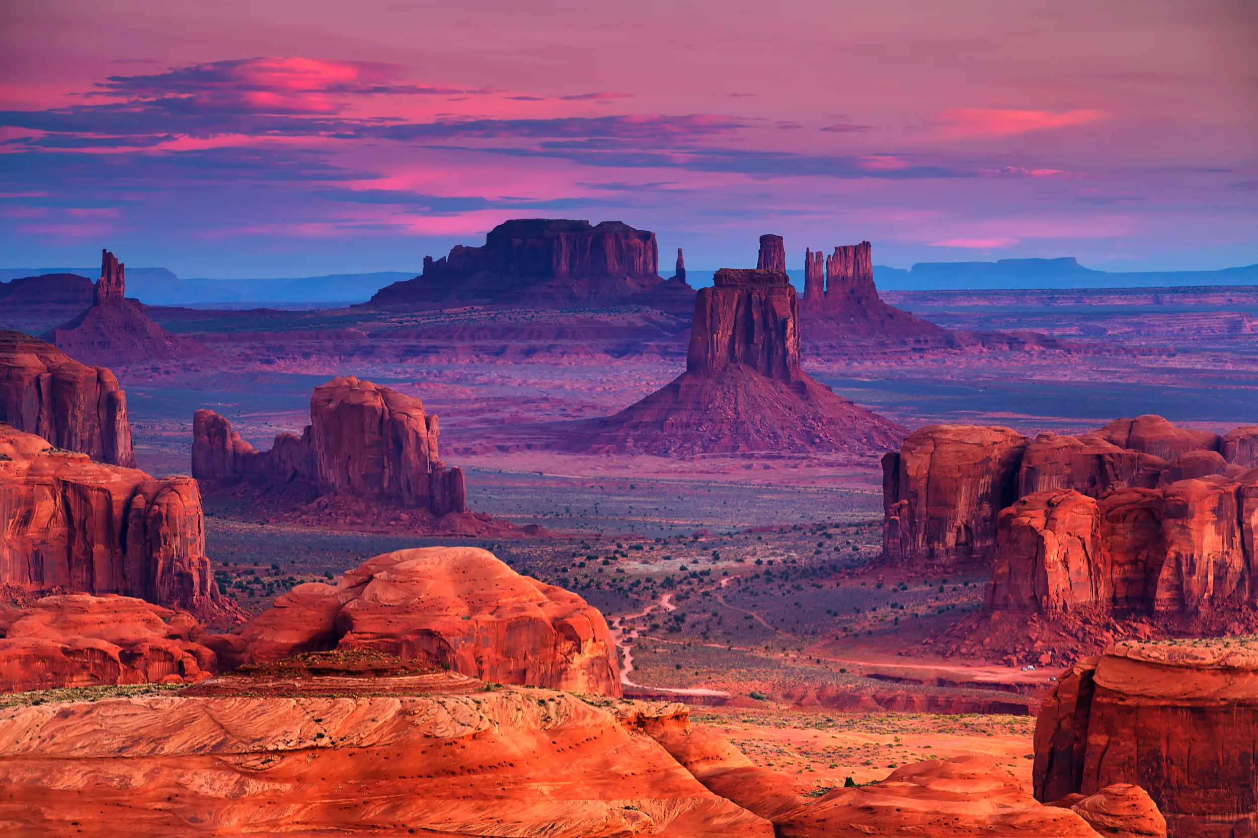 Monument Valley 2.jpg