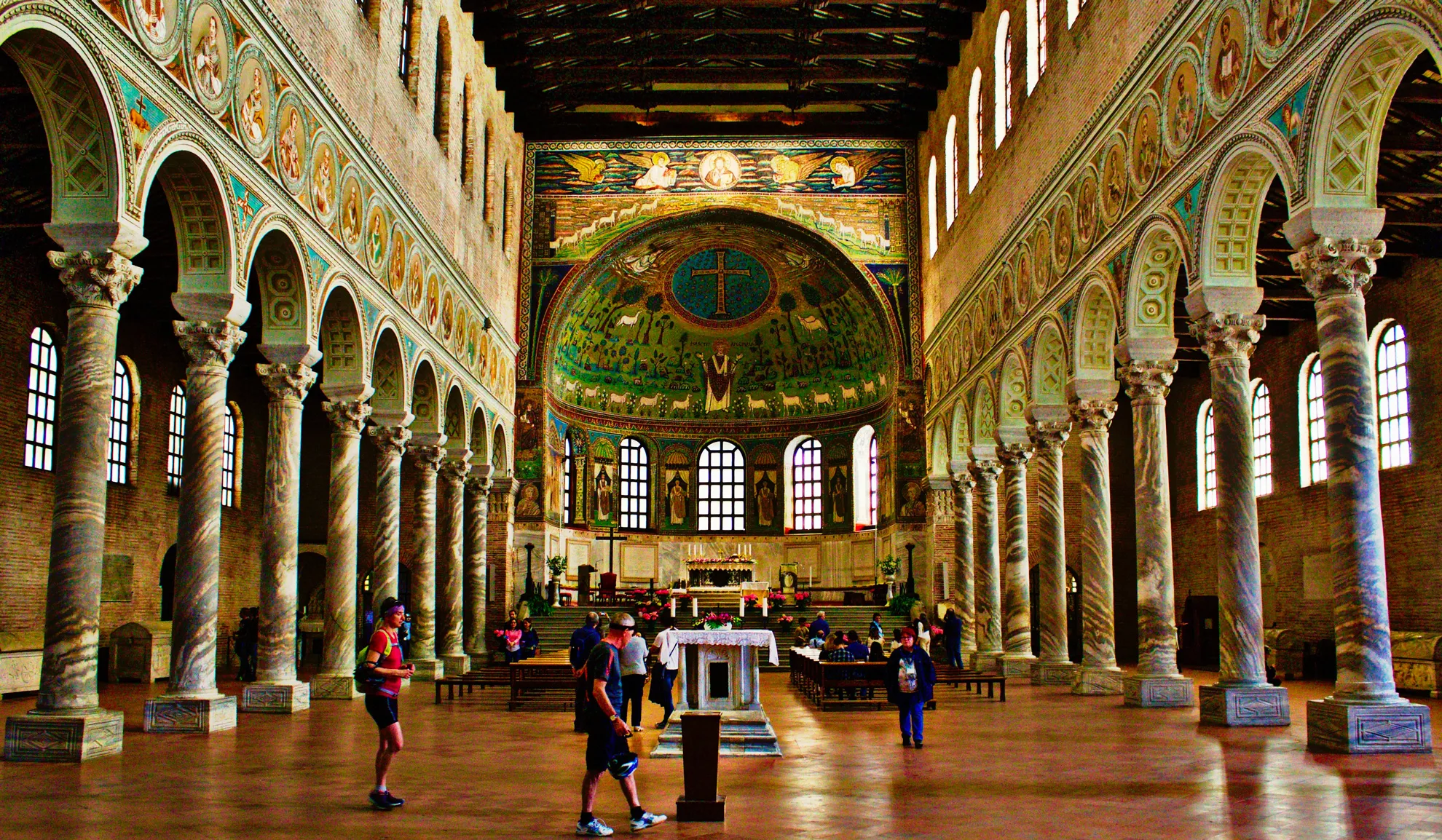 archi-2247303.jpg