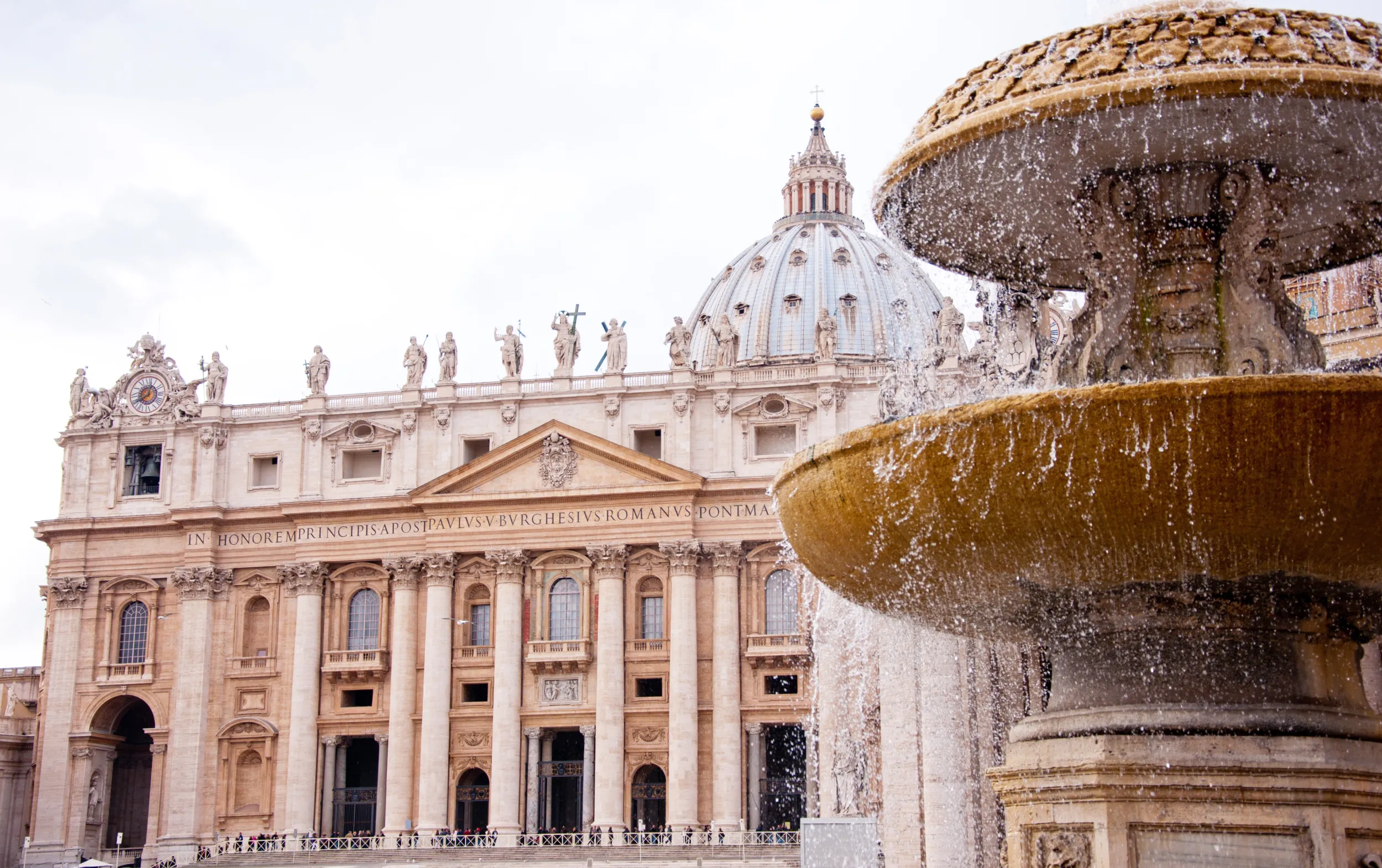 st-peters-basilica-2875093.jpg