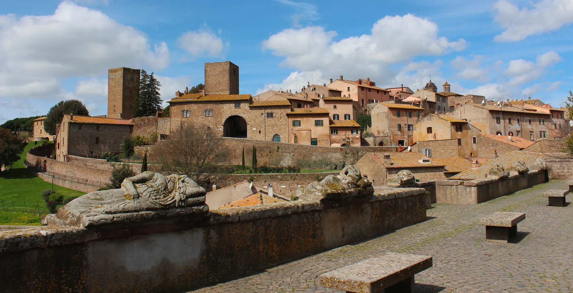 tuscania-674222.jpg